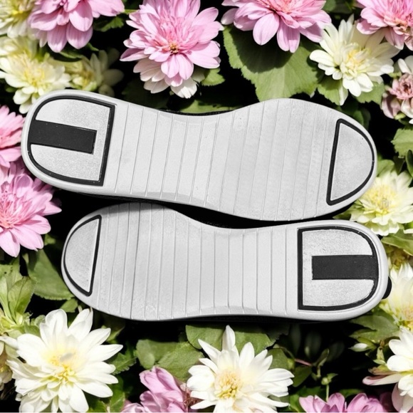 Preppy 🌸 Susina Wedge Slip-on Shoes Blue - Size 8B -Comfort Classic Summer Shoes - Picture 14 of 16